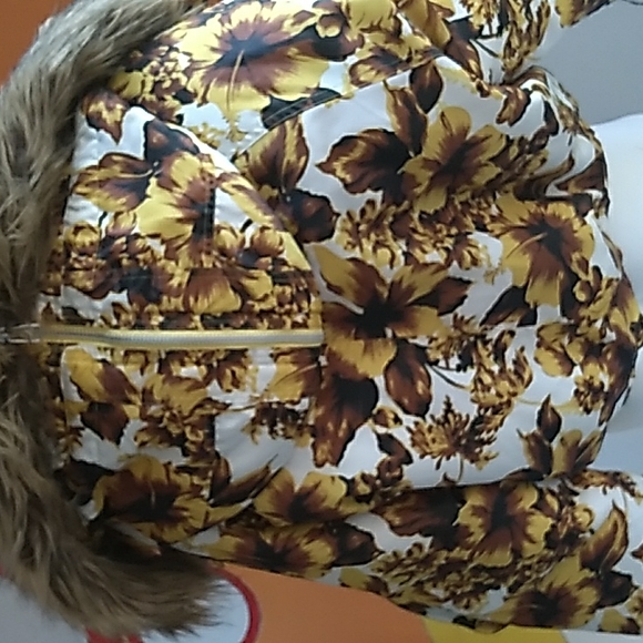 Jeremy Scott jacket - Picture 4 of 10